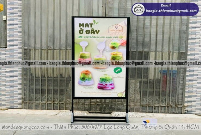 Bảng Hiệu Đứng Khung Sắt Quảng Cáo Ngoài Trời: Thiết Kế Gia Công Nhanh