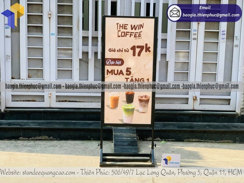 Standee Khung Sắt Đứng 2 Mặt – Thiết Kế Chắc Chắn, Dễ Lắp Đặt