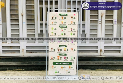 Standee Khung Cửa Đế Sắt Bền Chắc, Dễ Lắp Đặt – Liên Hệ Đặt Hàng Ngay