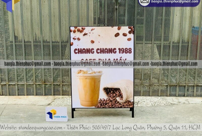 Xưởng Cung Cấp Standee Chữ A Uy Tín Toàn Quốc: Sản Xuất Nhanh, Giá Tốt