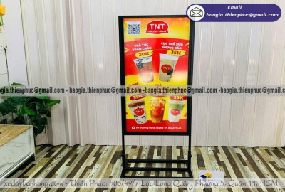 Top Mẫu Standee Khung Sắt Đứng 2 Mặt Được Ưa Chuộng Nhất Hiện Nay