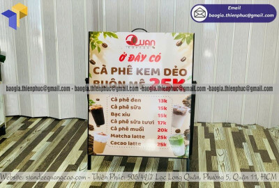 Khung Standee Chân Xếp Chắc Chắn, Gọn Nhẹ Và Dễ Bảo Quản
