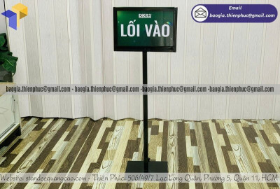 Bảng Chỉ Dẫn Thông Tin Giúp Khách Hàng Dễ Dàng Tìm Kiếm Và Di Chuyển