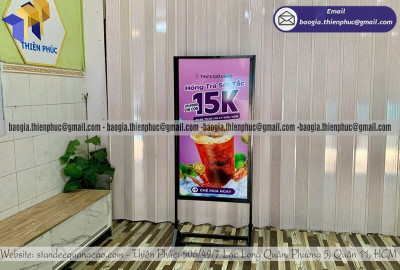Standee Khung Sắt Hộp Chuyên Dùng Quảng Cáo Ngoài Trời Hiệu Quả