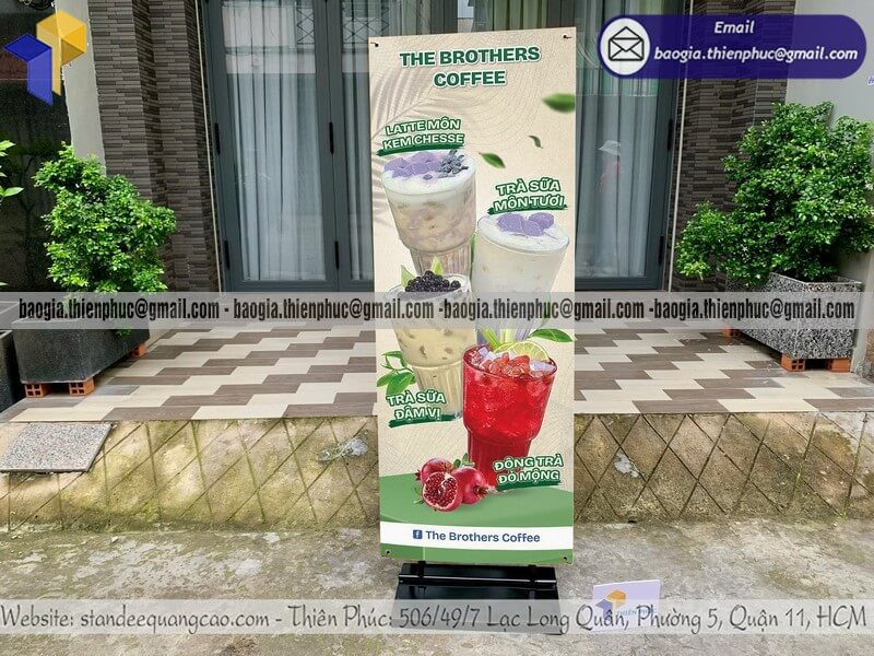 Standee Quảng Cáo Căng Bạt Khổ Lớn – Giải Pháp Quảng Bá Hiệu Quả