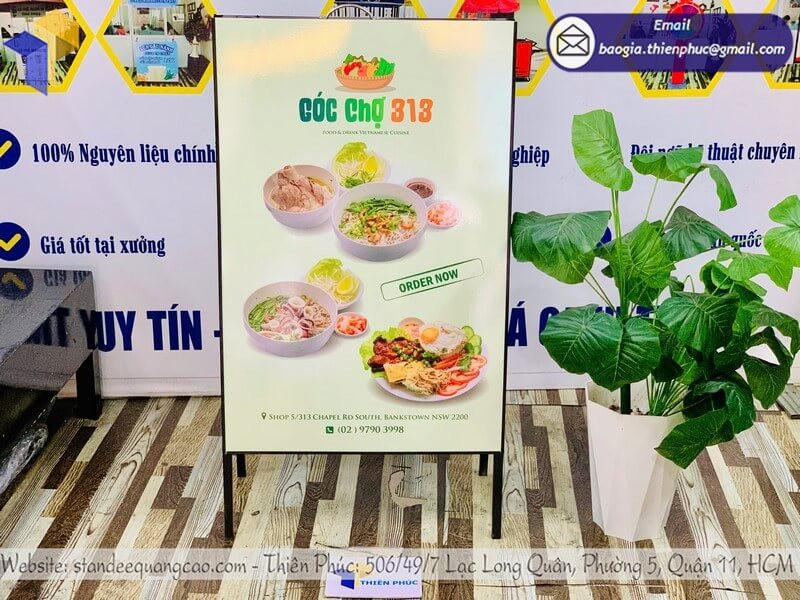 Top Mẫu Standee Quảng Cáo Ngoài Trời Ấn Tượng – Giá Rẻ, Chất Lượng Cao