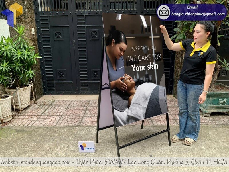 Standee Khung Gập Giá Tốt: Tối Ưu Marketing, Tạo Điểm Nhấn Thương Hiệu