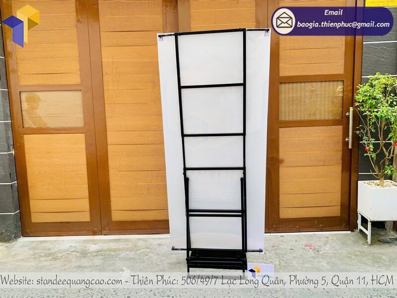Tăng Gấp Đôi Hiệu Quả Quảng Cáo Với Dịch Vụ Thiết Kế Standee Sáng Tạo!