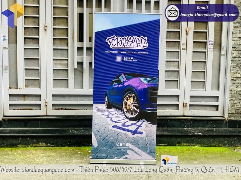 Đặt In Standee Cuốn Nhôm Theo Yêu Cầu – Nâng Tầm Hình Ảnh Thương Hiệu