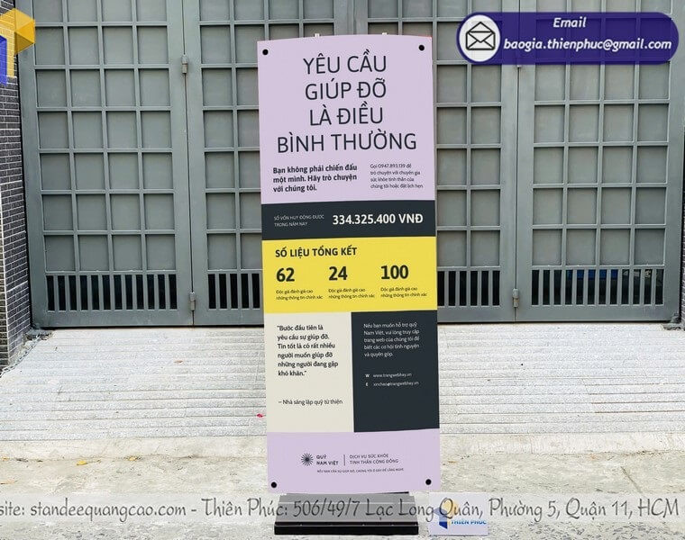 Khung Standee Chân Sắt: Dễ Dàng Lắp Đặt, Dùng Được Nhiều Loại Poster