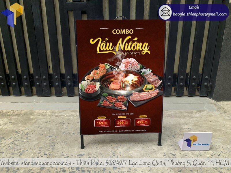 Giá Các Loại Standee Hiện Nay: Chọn Mẫu Đẹp, Nhận Hàng Siêu Nhanh