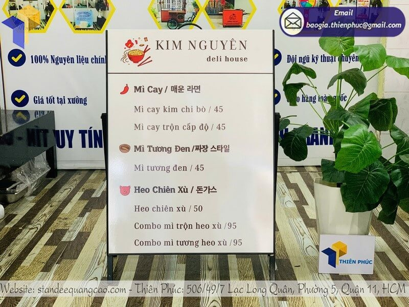 Đặt Làm Standee Chân Sắt: Nhận Thiết Kế Miễn Phí, Giao Nhanh 24H