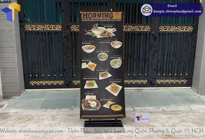 In Standee Giá Rẻ Với Nhiều Mẫu Mã: Tăng Hiệu Quả Trưng Bày Sản Phẩm