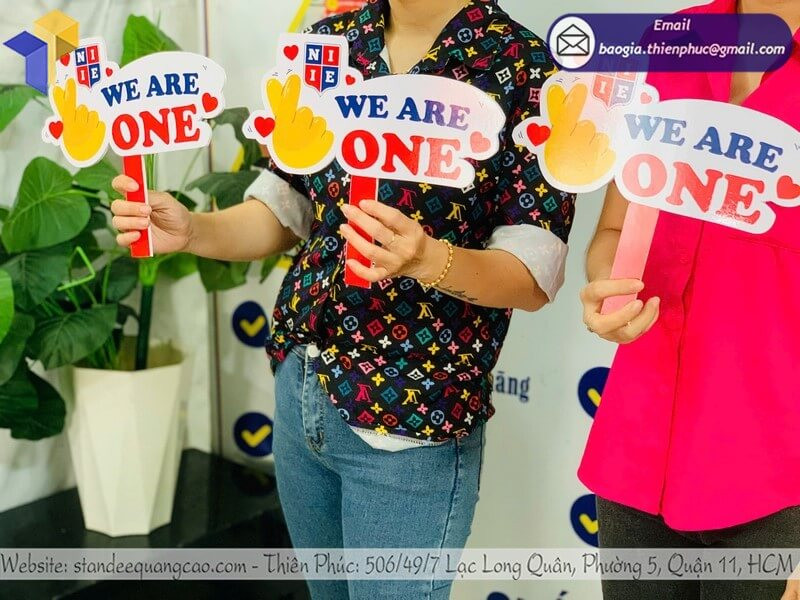 Hashtag Cầm Tay Sự Kiện Check-in Đẹp – Giúp Sự Kiện Lan Tỏa Mạnh