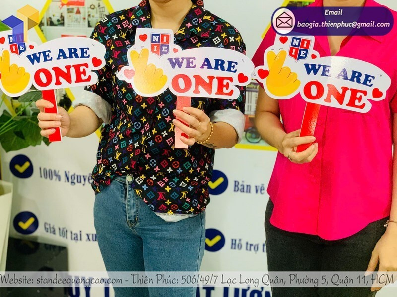 Hashtag Cầm Tay Sự Kiện Check-in Đẹp – Giúp Sự Kiện Lan Tỏa Mạnh