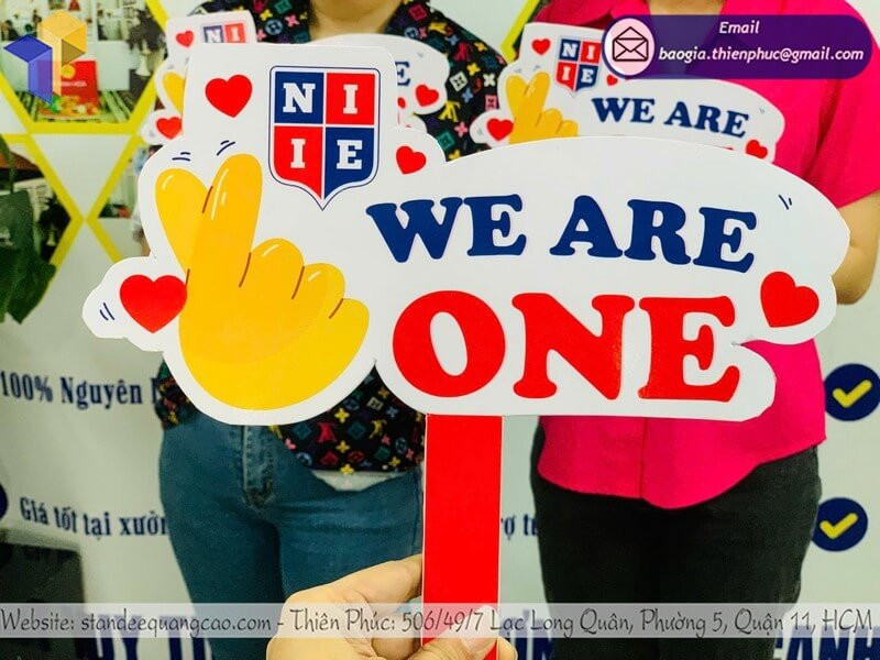 Hashtag Cầm Tay Sự Kiện Check-in Đẹp – Giúp Sự Kiện Lan Tỏa Mạnh