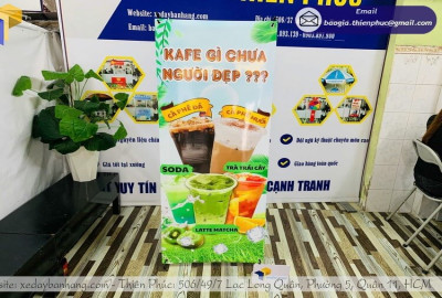 Top Mẫu Standee Quảng Cáo Ngoài Trời Đẹp Nhất – Giá Rẻ, Dễ Thi Công
