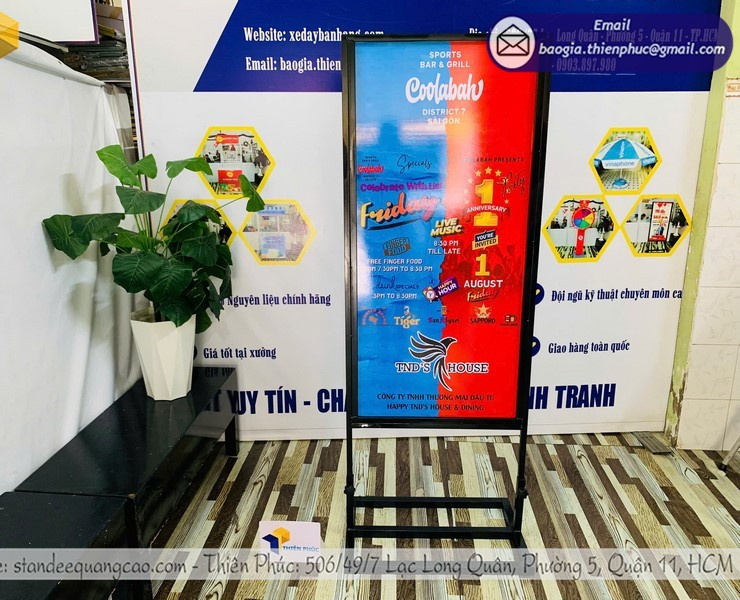 Standee Khung Sắt Ngoài Trời Giá Rẻ – Lựa Chọn Tối Ưu Cho Mọi Sự Kiện