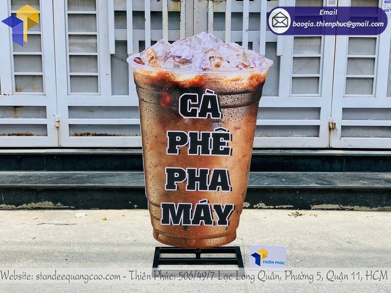 Trang Trí Quán Ấn Tượng Với Mô Hình Ly Cà Phê Đẹp – Đặt Ngay Hôm Nay!