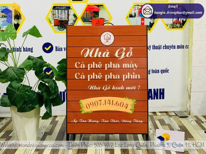 Standee Là Gì? Giải Pháp Quảng Cáo Đẹp – Tiện Lợi – Giá Tốt Nhất 2025!