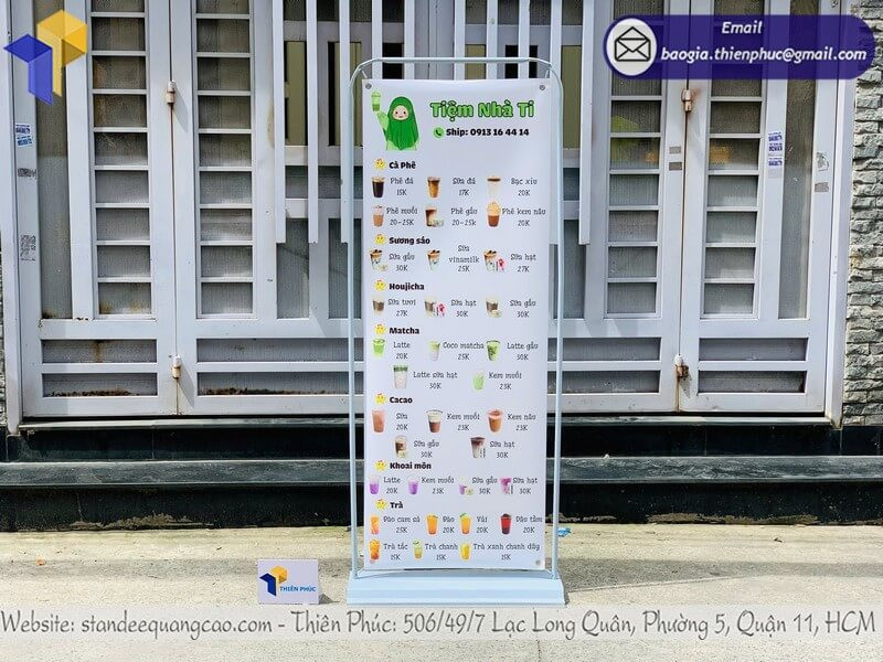 Đặt Ngay Standee Kiểu Cửa Giá Rẻ Thiết Kế Sang Trọng, Gấp Gọn Tiện Lợi
