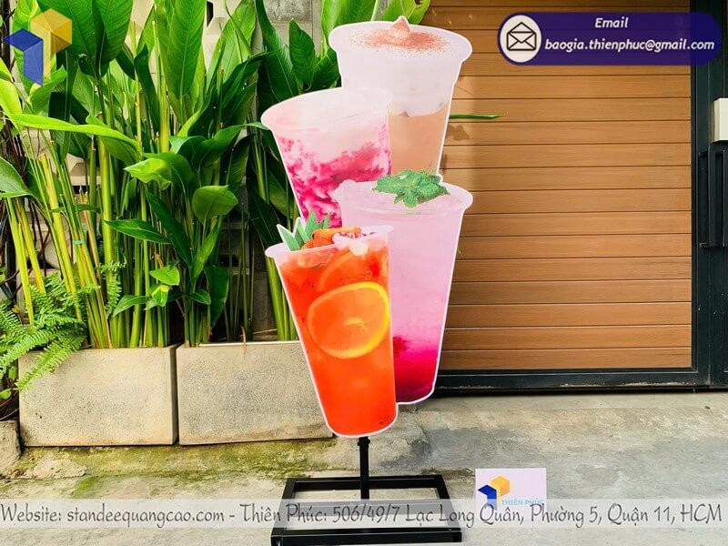 Đặt Làm Standee Mô Hình Quảng Cáo Độc Đáo – Thu Hút Ánh Nhìn