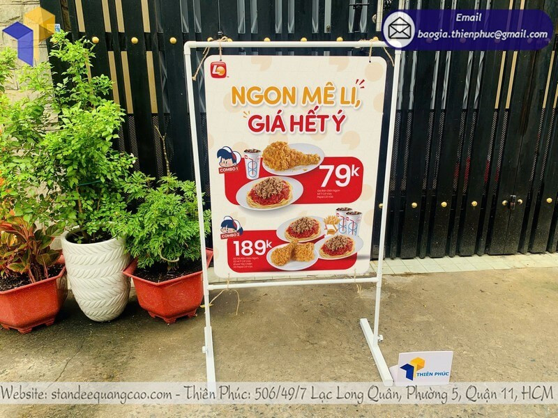 Dịch Vụ In Ấn Standee Uy Tín Giúp Quảng Cáo Sự Kiện Bùng Nổ Tương Tác