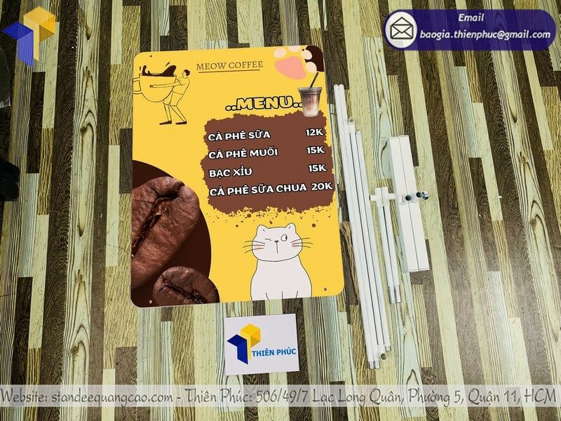 Standee Khung Sắt Ngoài Trời – Quảng Cáo Hiệu Quả, Tiết Kiệm Chi Phí