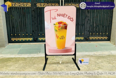 Khám Phá Mẫu Hộp Đèn Quảng Cáo Đứng Đẹp – Tăng Hiệu Quả Marketing