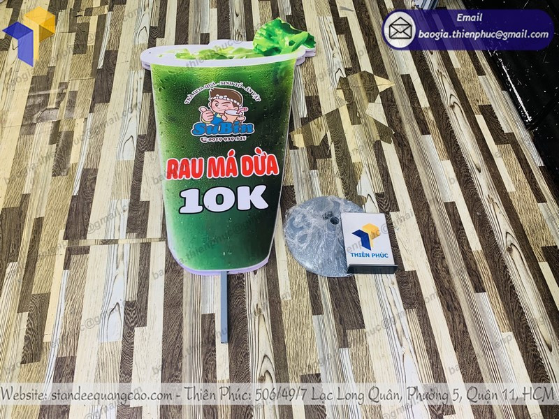 Tính năng và hiệu quả khi dùng mockup mô hình ly rau má