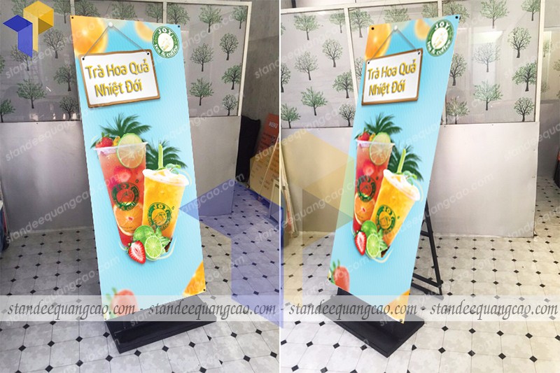 standee khung sat gia re