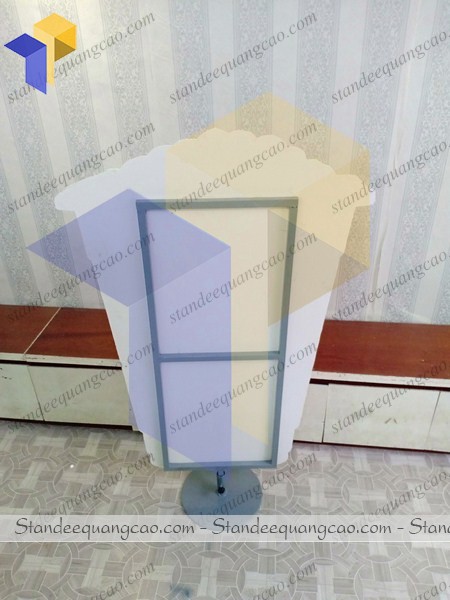 cung cap standee gia re