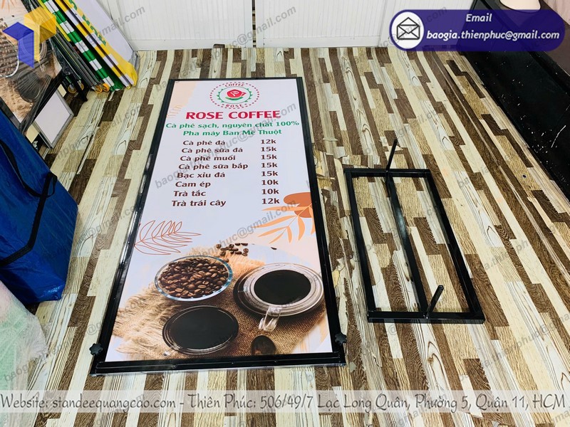 standee 2 mặt ngoài trời rẻ