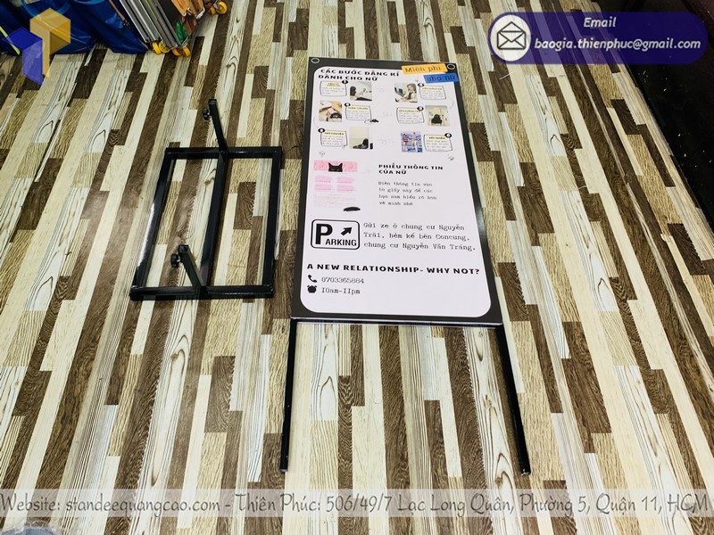 Standee bảng hướng dẫn rẻ