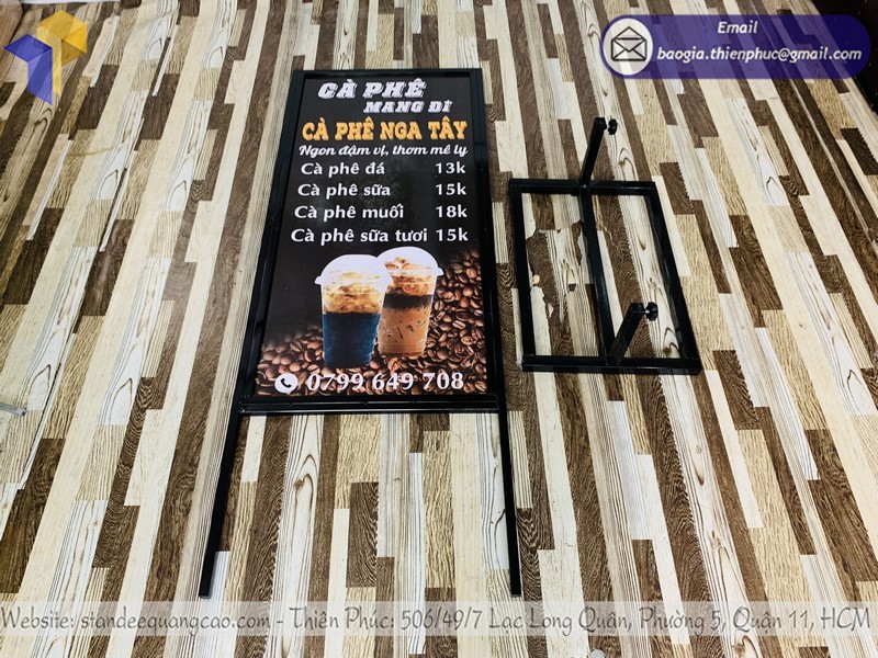 standee đứng hai mặt đẹp