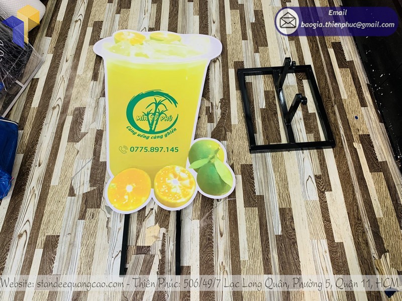 standee hình ly nước mía đẹp