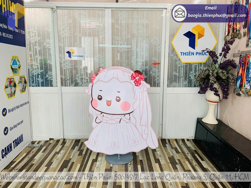 standee mô hình Cún cô dâu