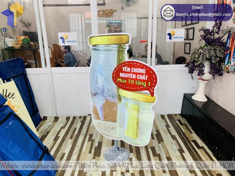 standee mô hình giá rẻ tphcm