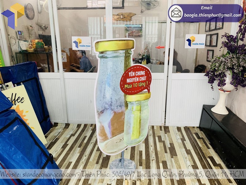 standee mô hình giá rẻ