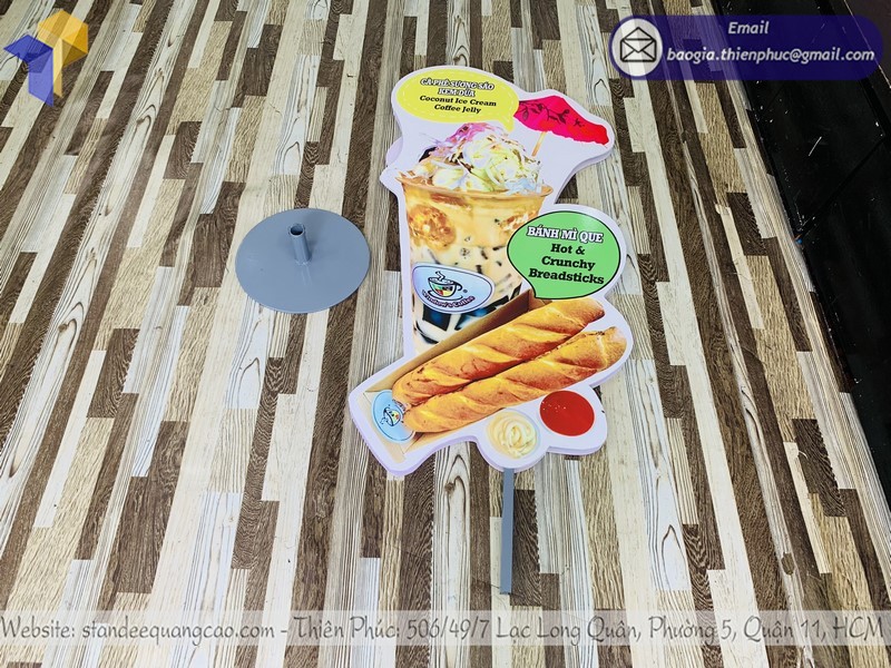 standee mô hình quảng cáo đẹp