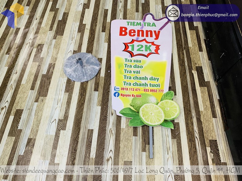 standee mockup mô hình đẹp